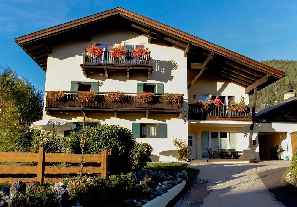 Alpenlandhaus Menardi Seefeld in Tirol Eksteriør billede